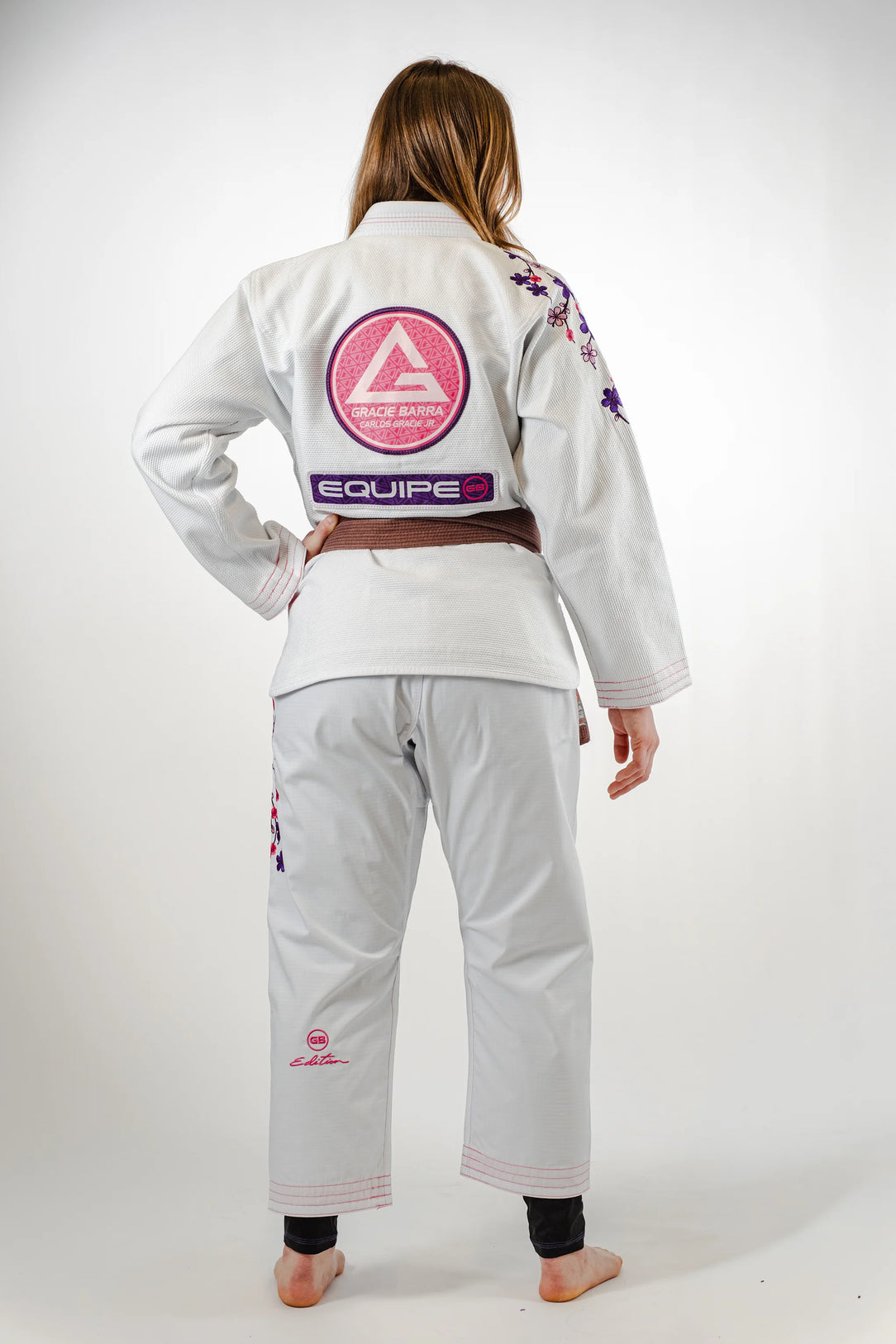 Sakura V3 Womens Kimono - White
