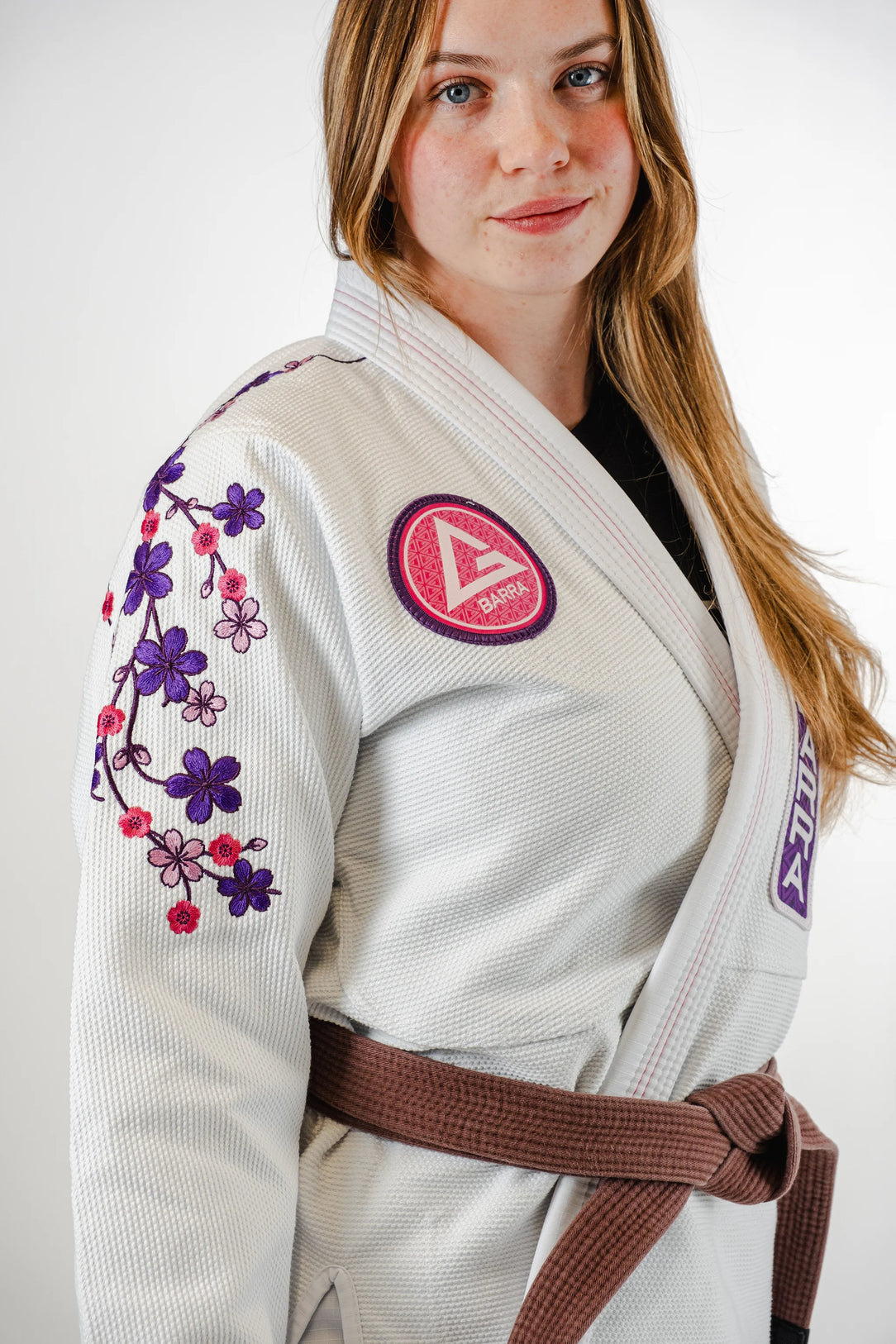Sakura V3 Womens Kimono - White