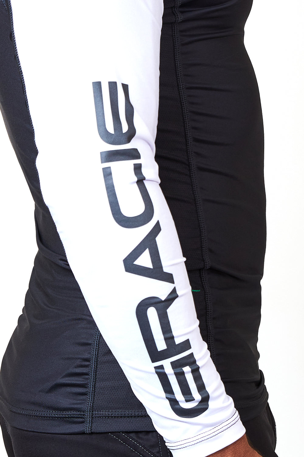 GB Edition L/S Ranked Rashguard - White